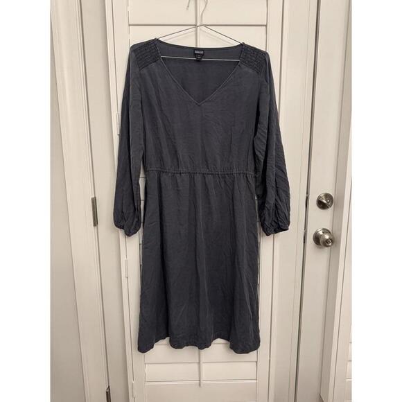 Patagonia Dresses & Skirts - Patagonia Shallow Moon Dress size small